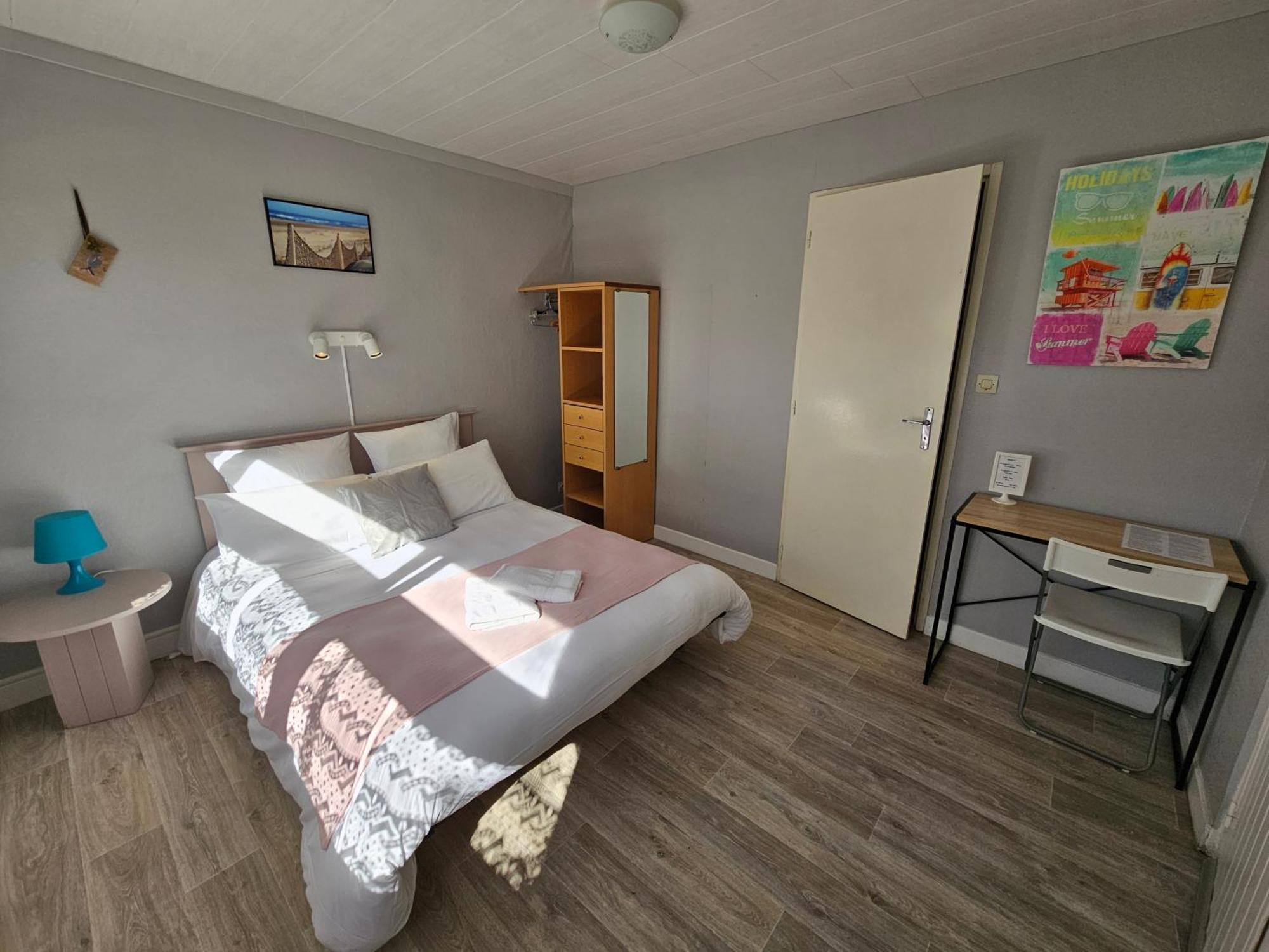 Hotel Au Bon Landais Biscarrosse-Plage Exterior photo