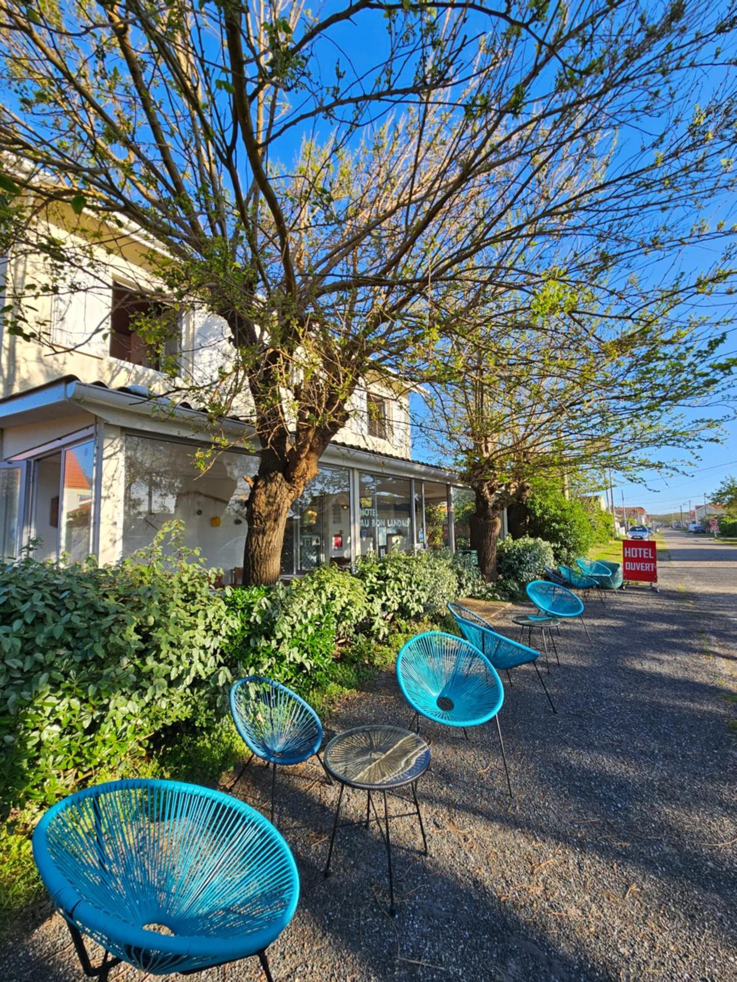 Hotel Au Bon Landais Biscarrosse-Plage Exterior photo
